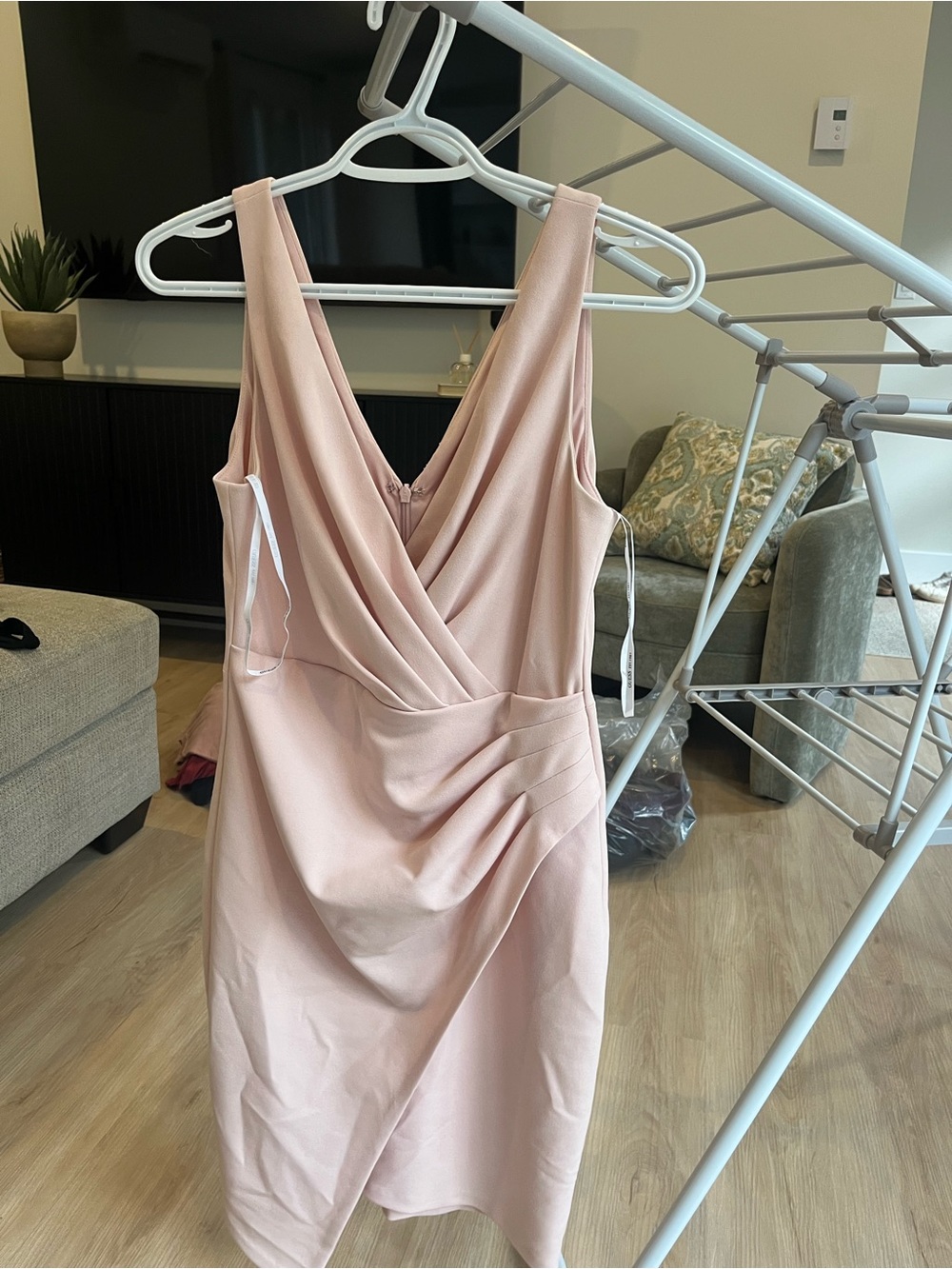 Guess Blush Pink Sleeveless V-Neck Midi Dress